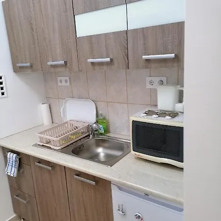 Ledy Apartment